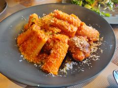 直通心粉配肉丸-Carbon莫卡哆·意大利复古集市餐厅(杭州大厦店)