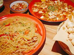 -半步颠小酒馆(繁花中心)
