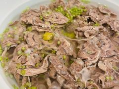 开胃泉水煮牛健-百盛·鼎膳(中海财富中心)