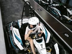 -e赛道卡丁车