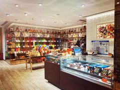 零售区-VENCHI 闻绮(北京国贸商城店)