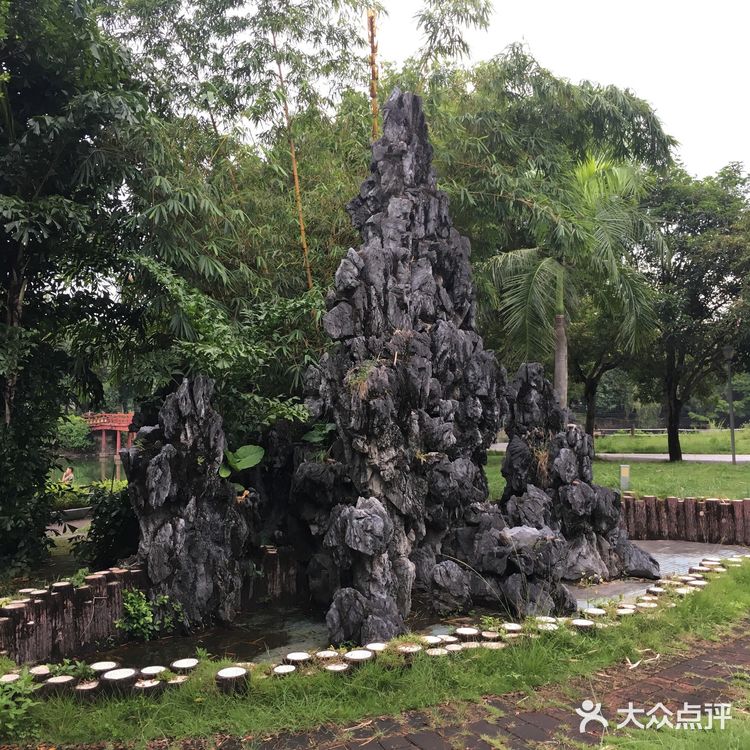 遛狗遛娃的好去处