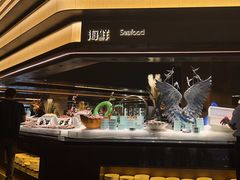 -钱小奴海鲜自助黑金店(杭州滨江龙湖店)