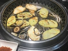 -木槿花韩式炭烤·熟成肉工坊(孙文东路店)