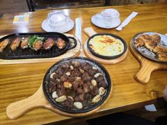 -老东镇啤酒屋海鲜加工·蒸汽海鲜·海鲜烧烤(台东店)