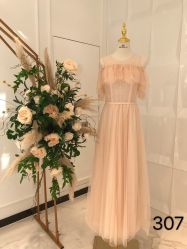 点击看大图 -GRACE KELLY婚纱与礼服(北京店)