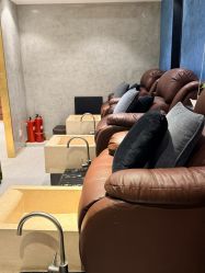 -悦指间美甲美睫