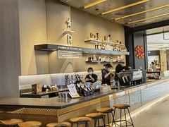 -星巴克臻选(上海合生汇1F店)
