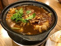 -三鞭一花·独一处·元英砂锅(海光寺店)