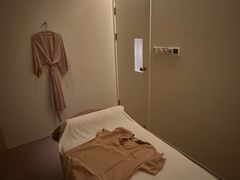 -左右Massage/Spa(长寿路店)