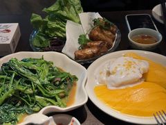 -大头虾越式风味餐厅(光明广场店)