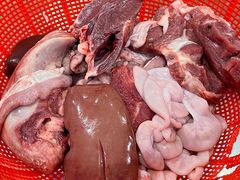 -标记美食新鲜猪杂(兴南大道店)