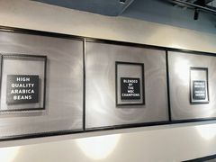 -瑞幸咖啡(1+1大厦店)