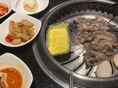 -木槿花韩式炭烤·熟成肉工坊(孙文东路店)