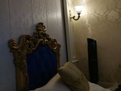 -尚足影院式足疗·住宿·美食(解放碑店)