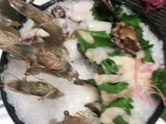 -红鼎豆捞·非遗鲍皇汤火锅(宝丰路店)