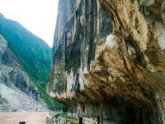 -丽江虎跳峡景区-售票处