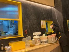 -谭仔米线(皇庭广场店)