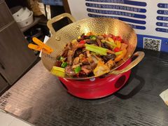 -川流不息·地道川菜·小龙虾(松东路店)