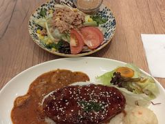 夏威夷风情牛肉饼饭-玛格萝妮比萨屋(四平店)