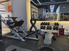 -VLines耀能运动24小时·月付制健身(京广桥店)