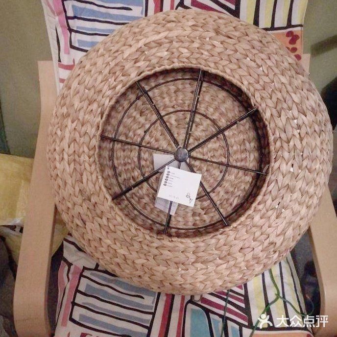 芭蕉纤维下面的主体框架是钢材