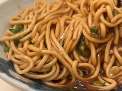 -沙龙酒家