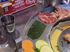 -哈哈碳都·牛肋条无限自助烤肉(台江万达店)