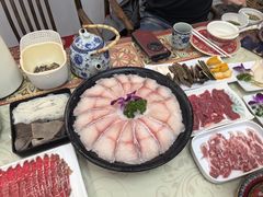 -丽江庭院·云南野生菌·海鲜火锅(鼓楼四合院店)