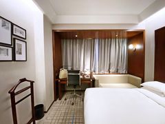 -上海龙之梦万丽酒店