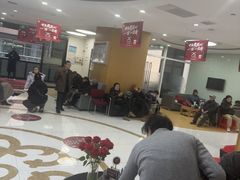 -雅悦齿科(顾村公园店)