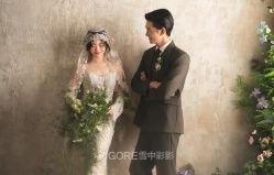 -雪中彩影婚纱摄影·微光艺术中心