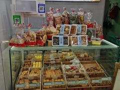 面包甜点陈列柜-上海虹口糕团(福州路店)
