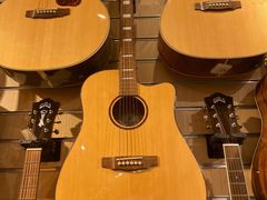 -柏斯音乐艺术中心·钢琴·吉他(世纪金源店)