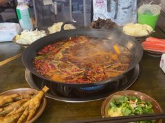 -黄潇洒老火锅(九眼桥宏济巷店)