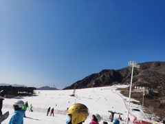 -石京龙滑雪场-停车场