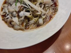 -鸿星花园酒家(银亿家园店)