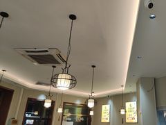 -鲁南仔·滕州炒鸡(经三路店)