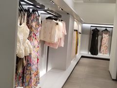 -ZARA(世贸天阶店)