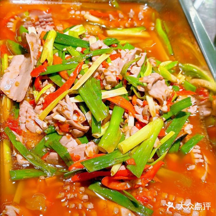 👇寻一场麻辣狂欢，就来这家地道的川味小馆♥