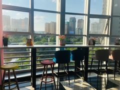 -完美世界影城(昆明翡翠湾店)
