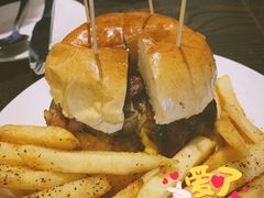 -瑞食酒馆 La Taverne Suisse