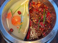 -芈重山老火锅(洪崖洞店)