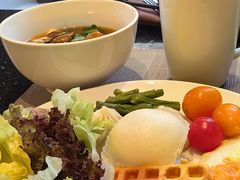 -上海西藏大厦万怡酒店Momo Cafe(徐汇店)