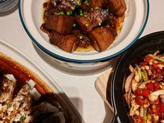 -八府香鸭·啫啫煲(华山路店)