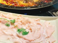 -渝嘴小老弟老火锅(华新村店)
