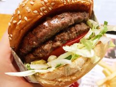 -The Habit Burger Grill 哈比特汉堡(复兴soho店)