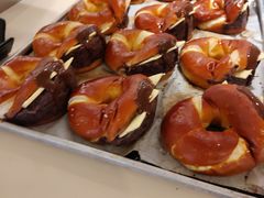 -HOT CRUSH趁热集合·现烤面包(环球港店)