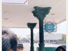 -上海鲜花港