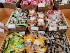 -来伊份(龙之梦长宁店)